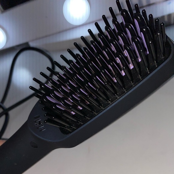 Straightener brush - Picture 3 of 3